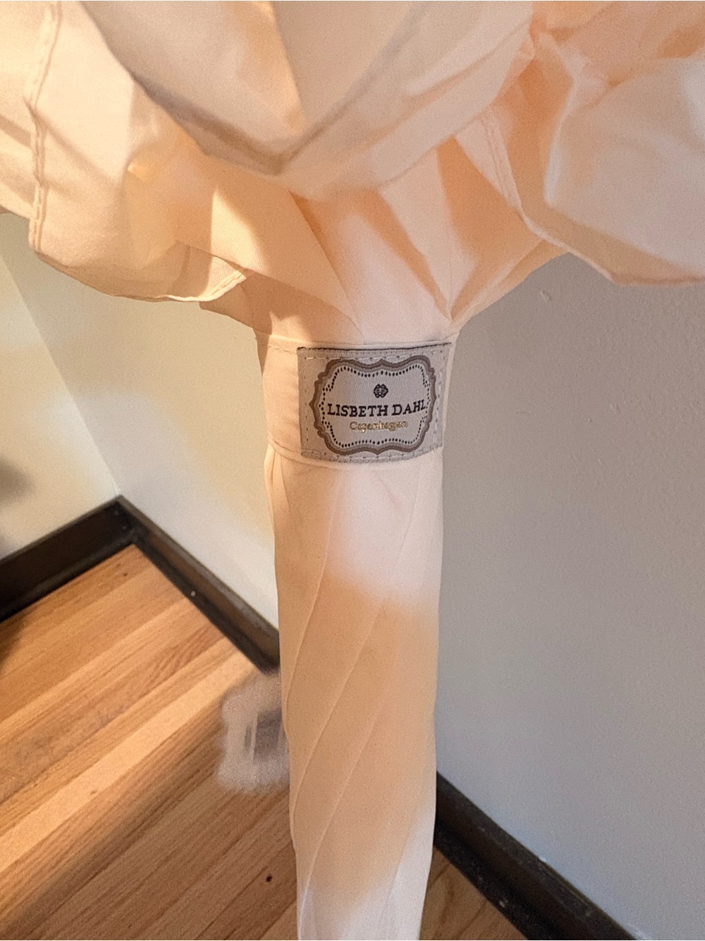 Ivory Ruffle Parasol Umbrella - Picture 3 of 5